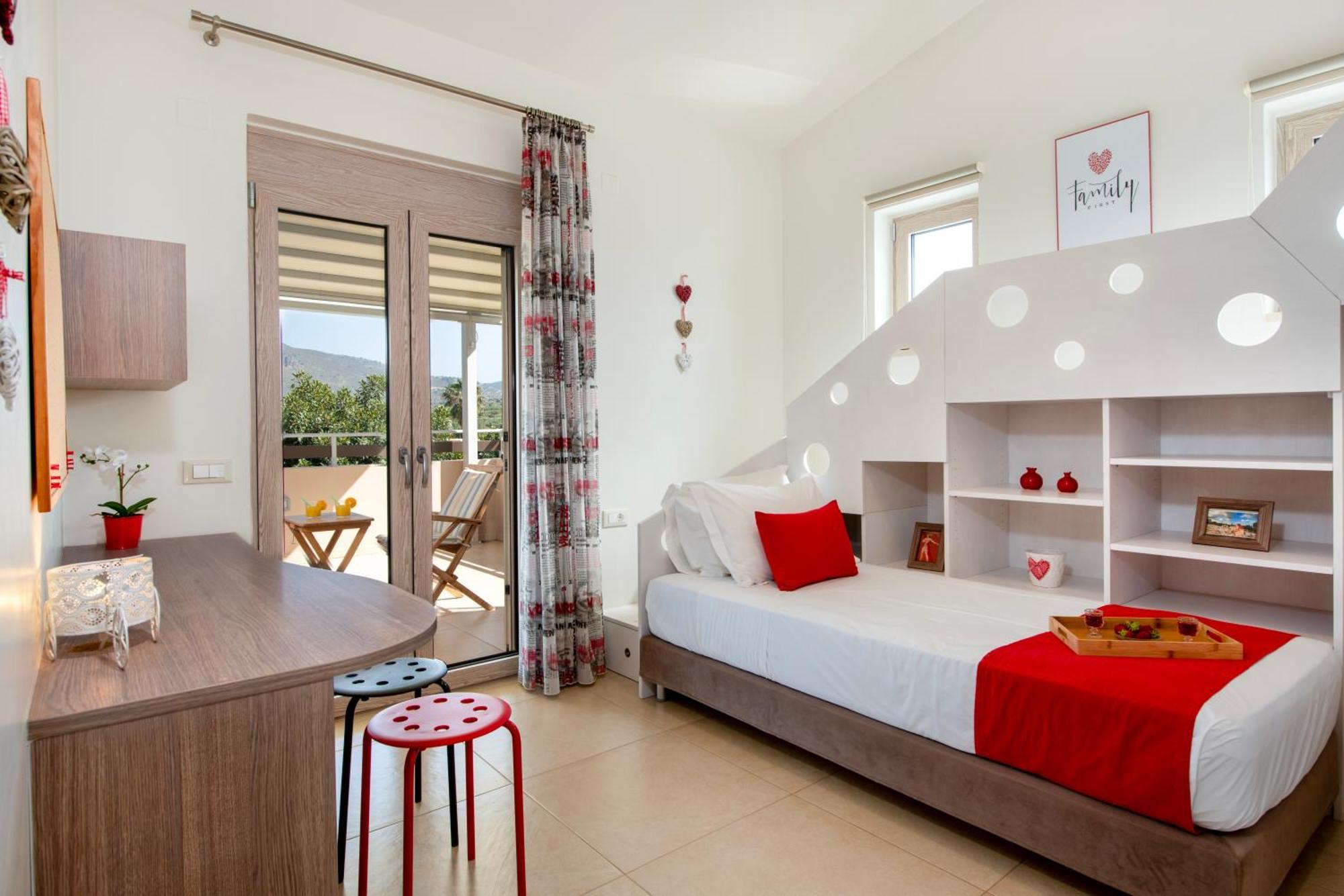 Four Seasons Private Villa - Seaview - Big Heated Pool - Gym - Sport Activities Гуве Экстерьер фото