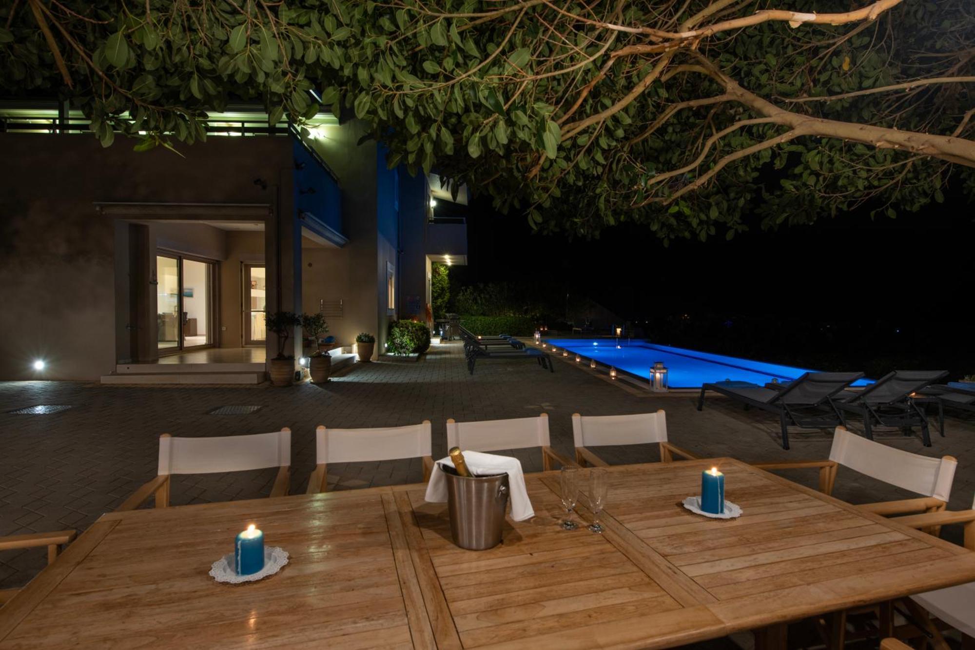 Four Seasons Private Villa - Seaview - Big Heated Pool - Gym - Sport Activities Гуве Экстерьер фото