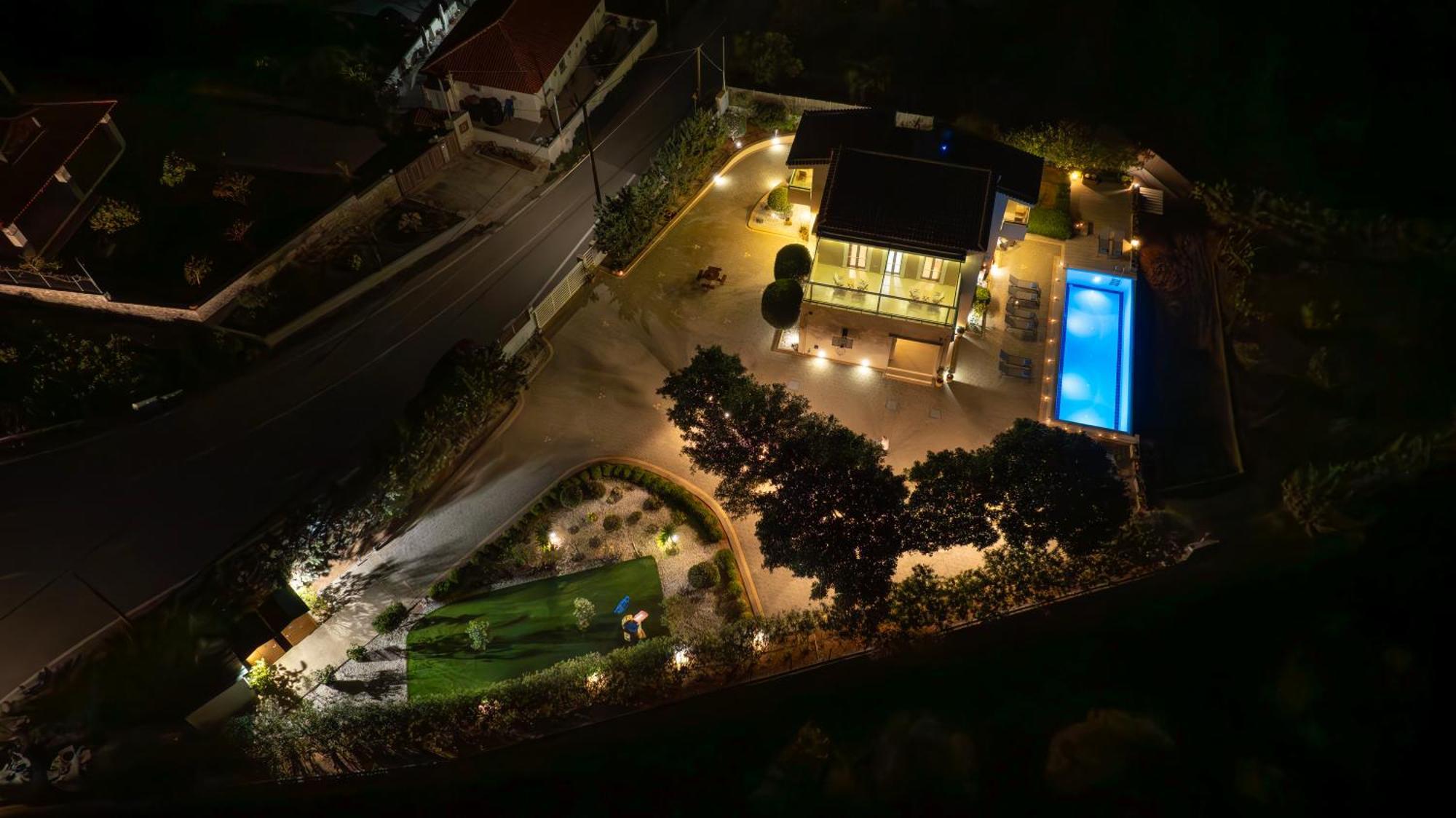 Four Seasons Private Villa - Seaview - Big Heated Pool - Gym - Sport Activities Гуве Экстерьер фото