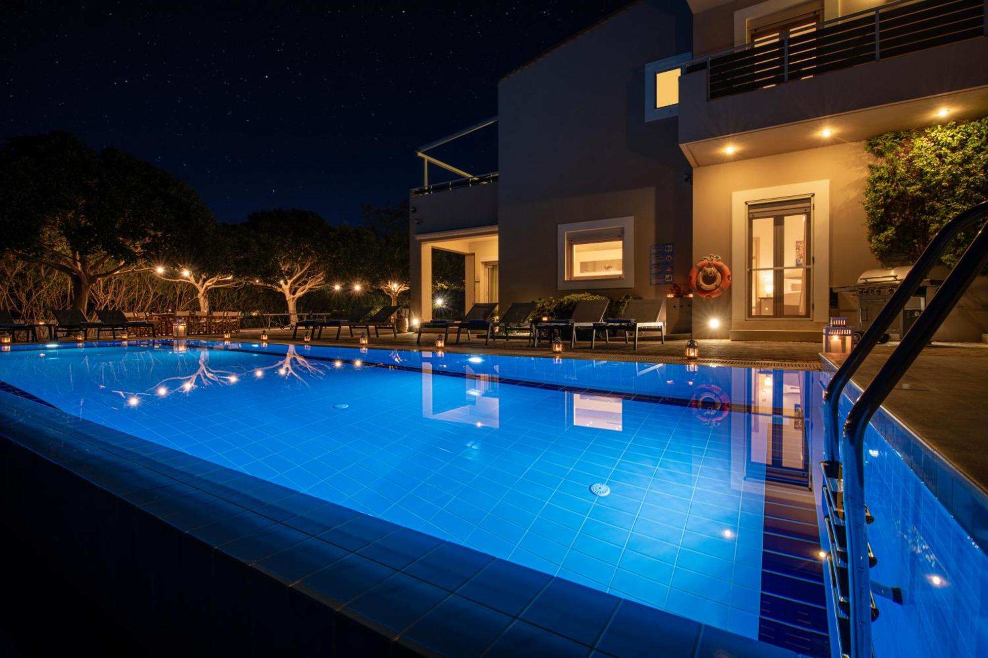 Four Seasons Private Villa - Seaview - Big Heated Pool - Gym - Sport Activities Гуве Экстерьер фото