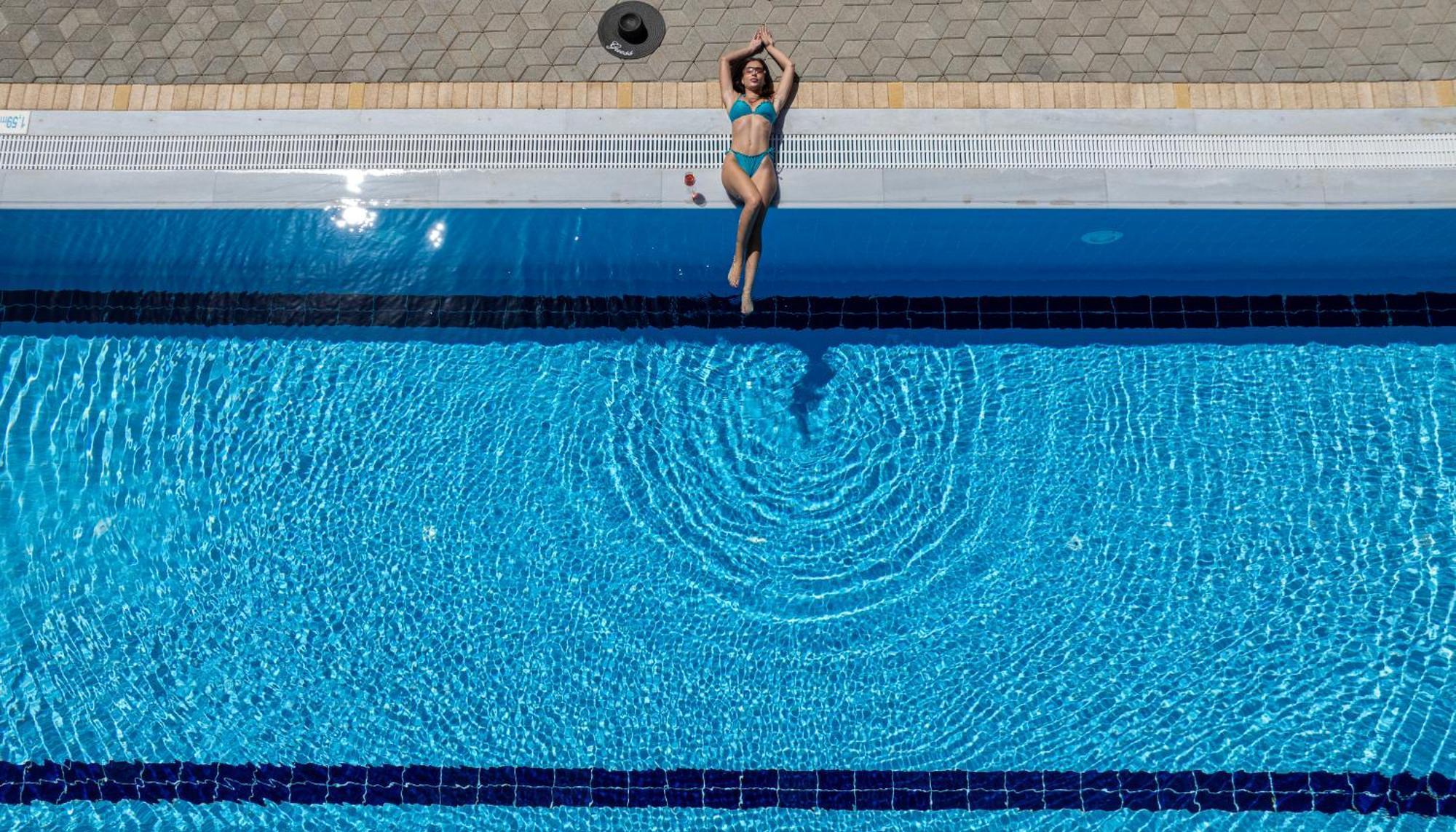 Four Seasons Private Villa - Seaview - Big Heated Pool - Gym - Sport Activities Гуве Экстерьер фото